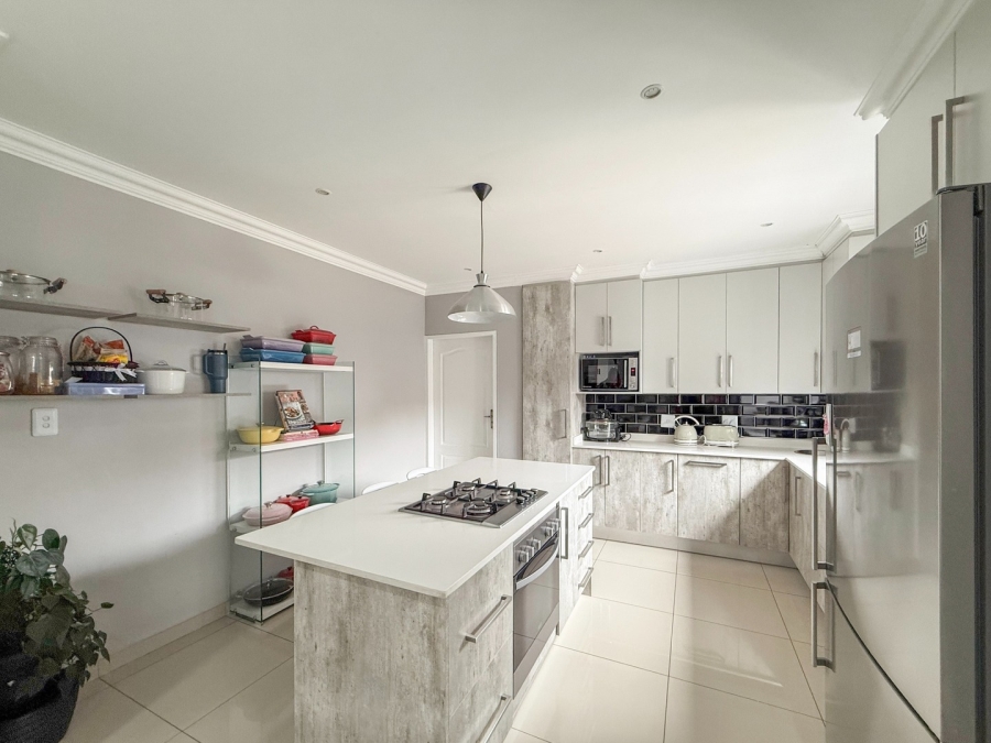 4 Bedroom Property for Sale in Melodie North West